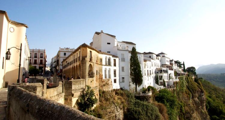 White town on top of a gorge